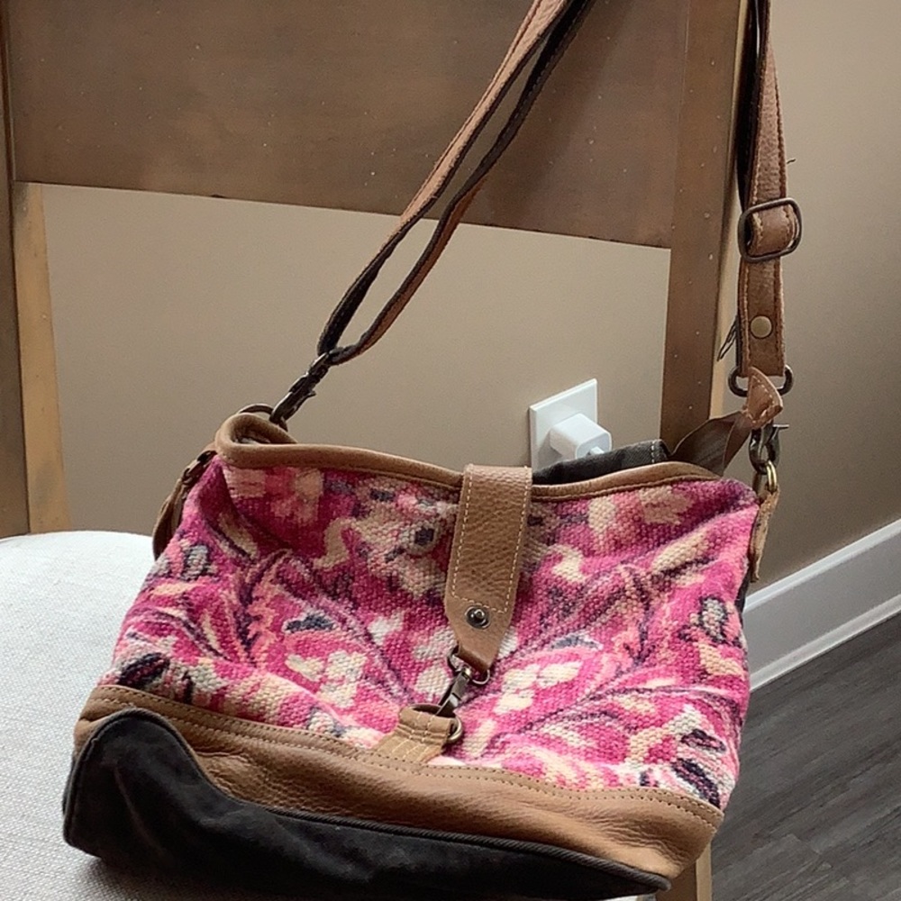 Myra Bag, pink print, clean inside and out.